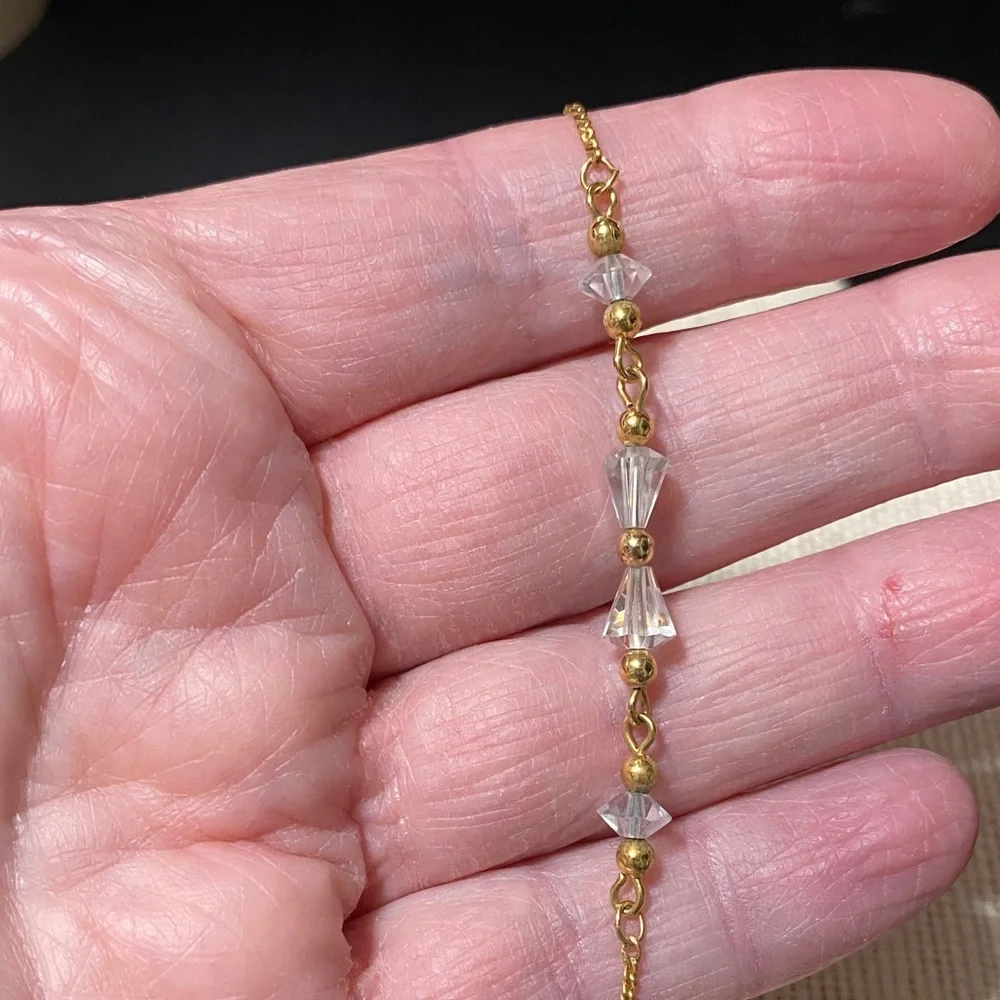 Vintage Gold and Crystal 32” chain Necklace